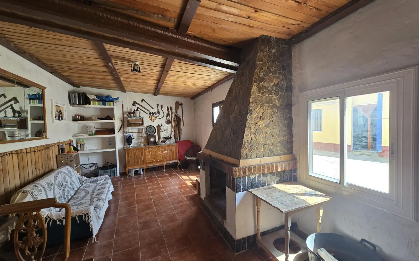 Townhouse Of 33 M² In Sax, Spain