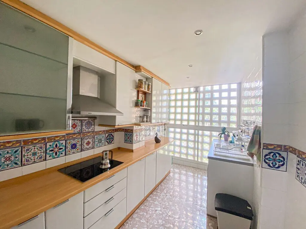 Apartment Of 0 M² With No Features In Nueva Andalucia, Spain