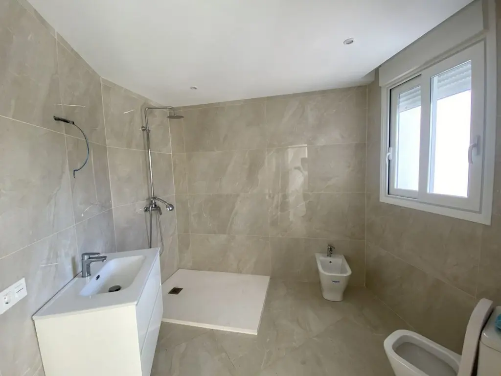 Villa Of 1000 M² In El Paraíso Spain