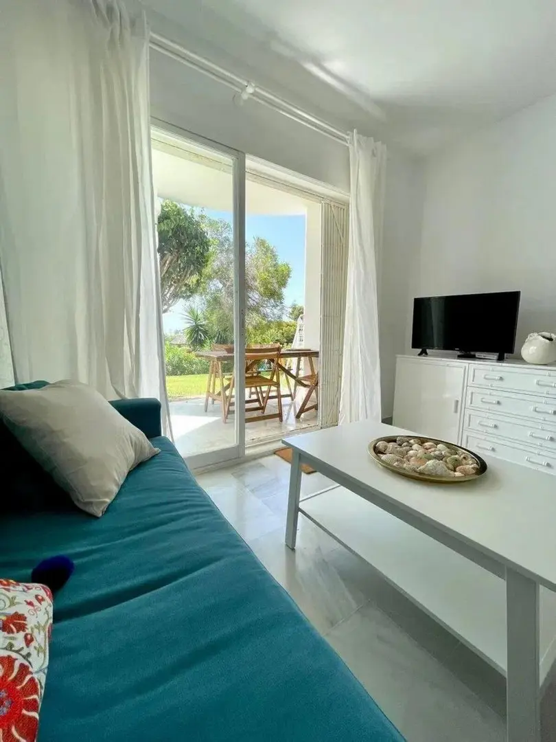 Ground Floor Of 90 M² In Calahonda, Spain