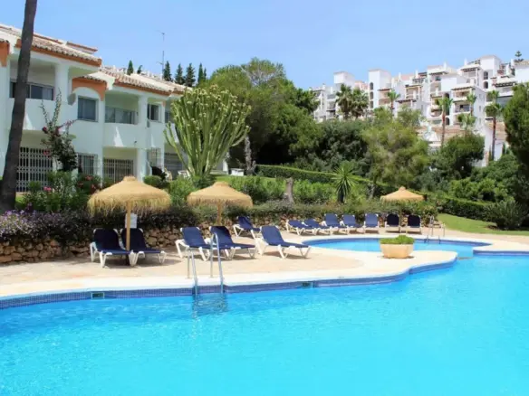 Ground Floor Of 90 M² In Calahonda, Spain