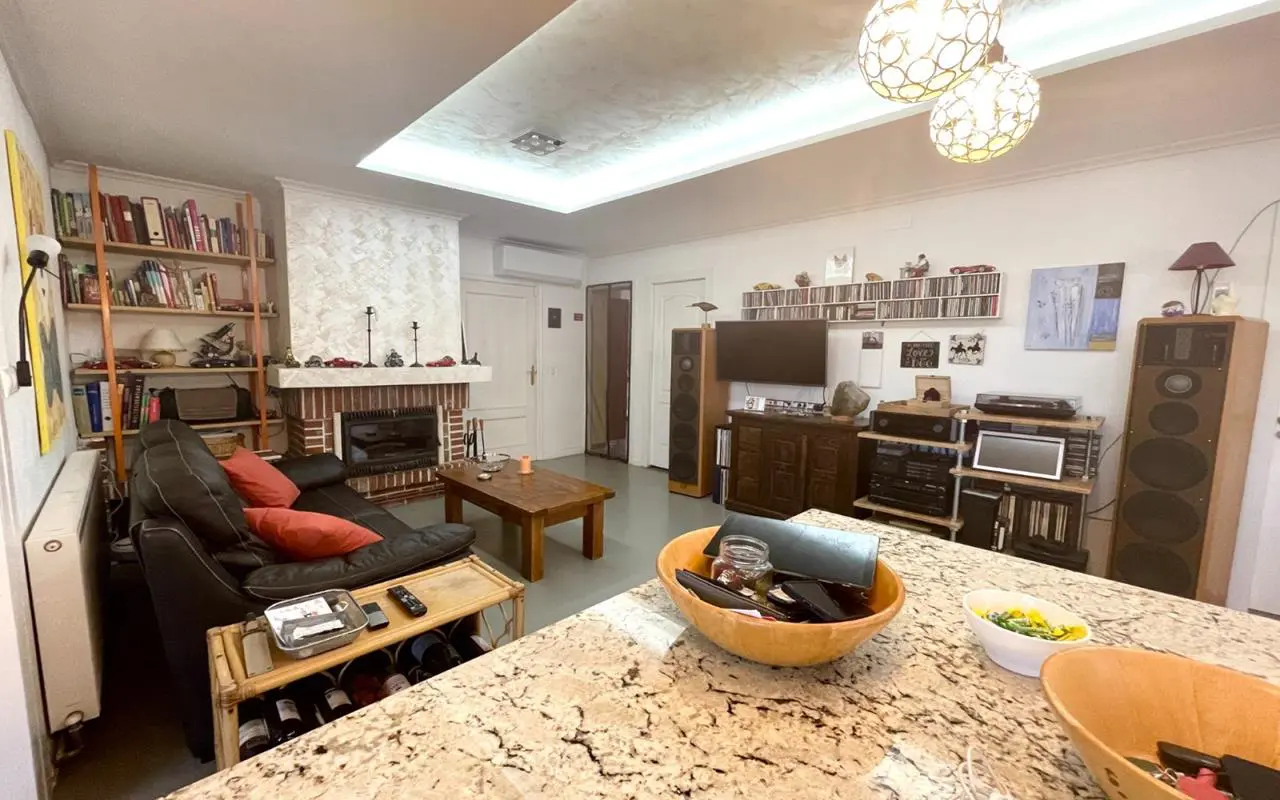 Country House Of 300 M² In Crevillent, Spain