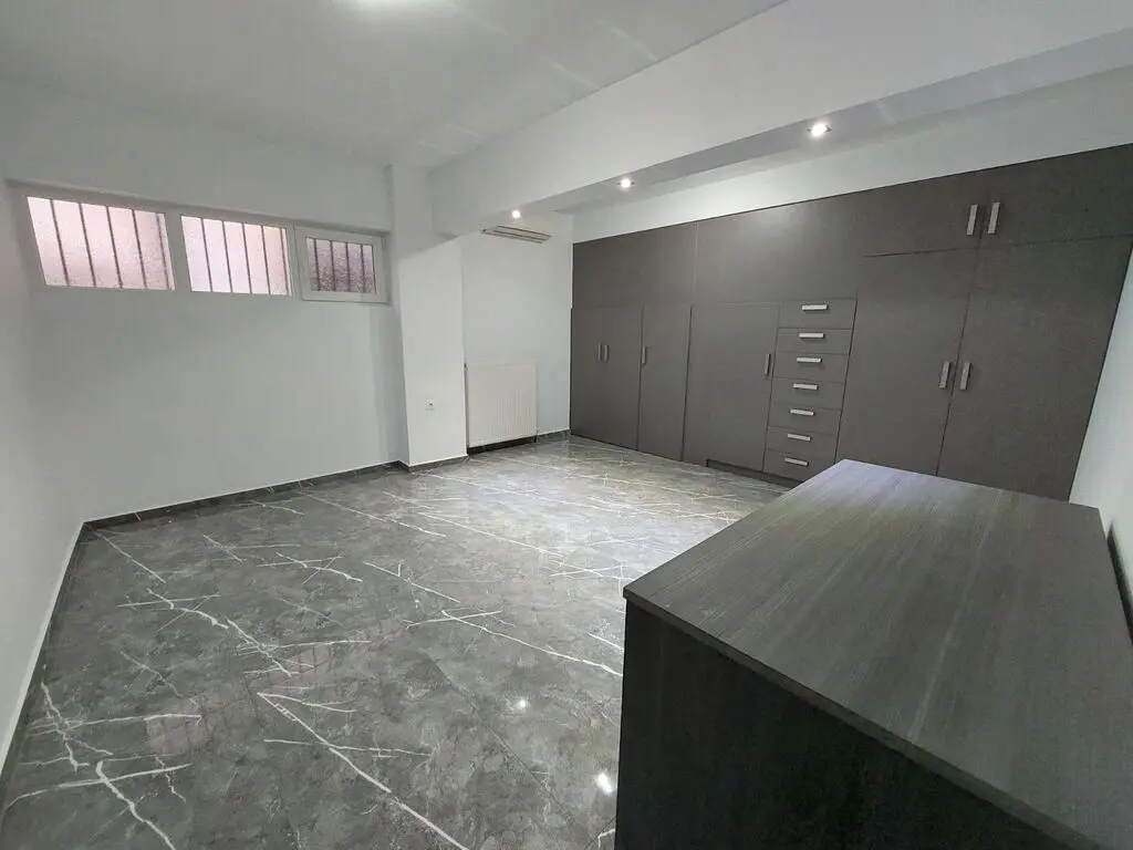 Flat Of 89 M² In Thessaloniki