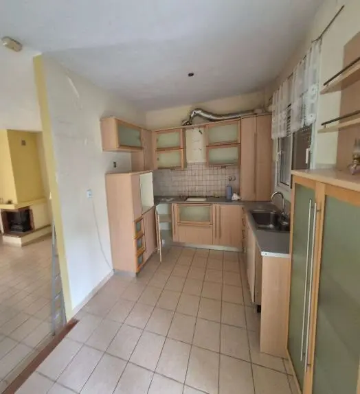 Maisonette Of 212 M² In The Suburbs Of Thessaloniki