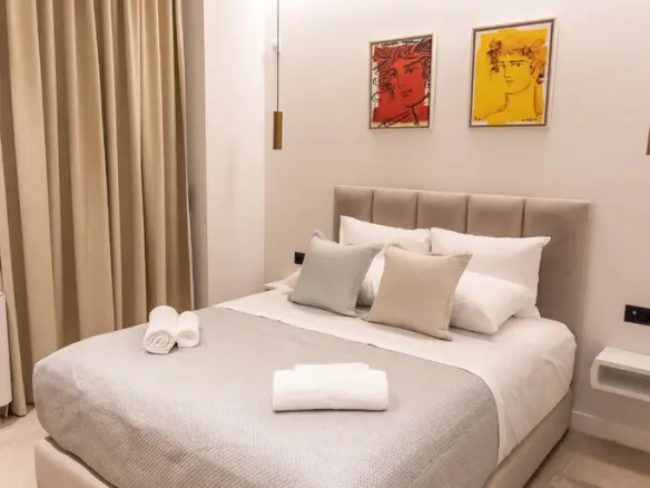 3-bedroom Flat In Neos Kosmos, Greece (102 M²)