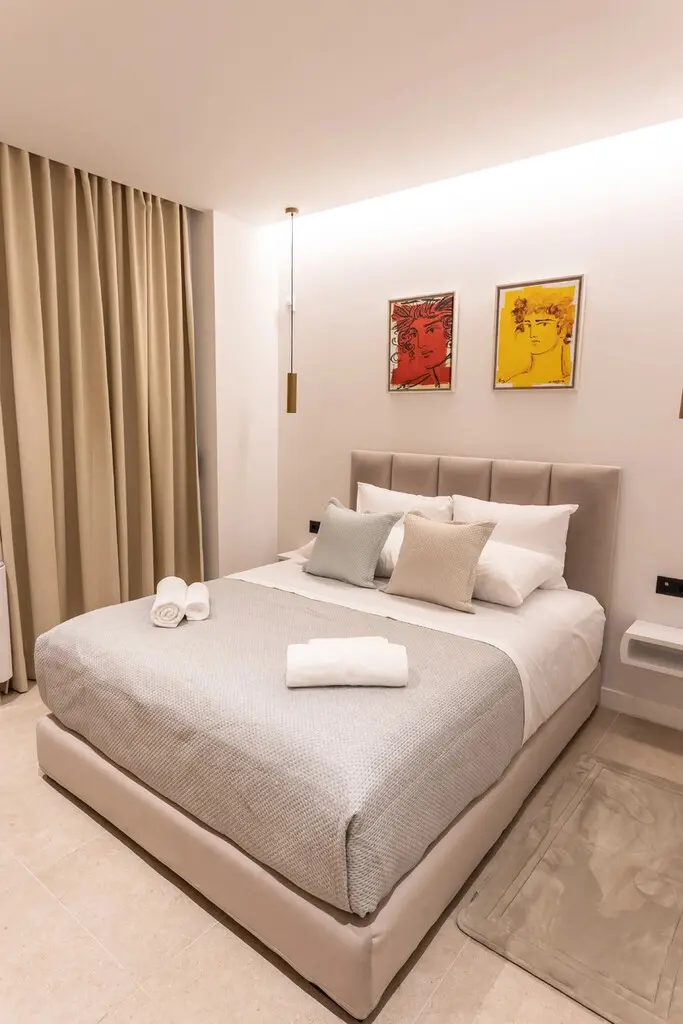Flat Of 102 M² In Athens