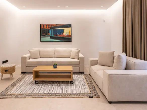 3-bedroom Flat In Neos Kosmos, Greece (102 M²)