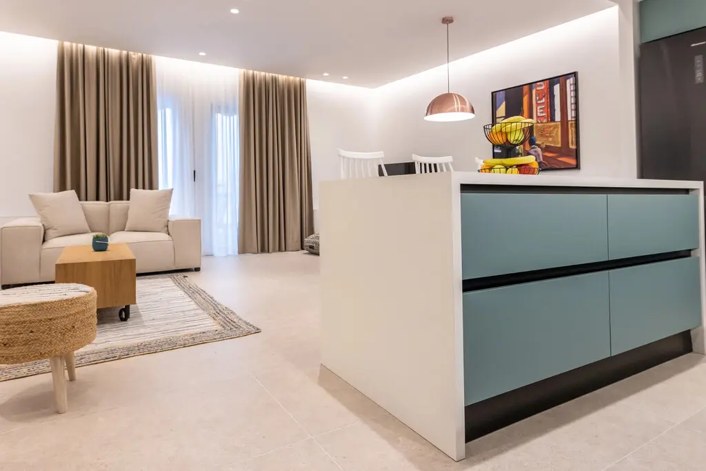 Flat Of 102 M² In Athens