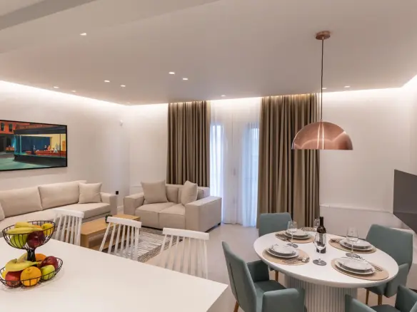 3-bedroom Flat In Neos Kosmos, Greece (102 M²)