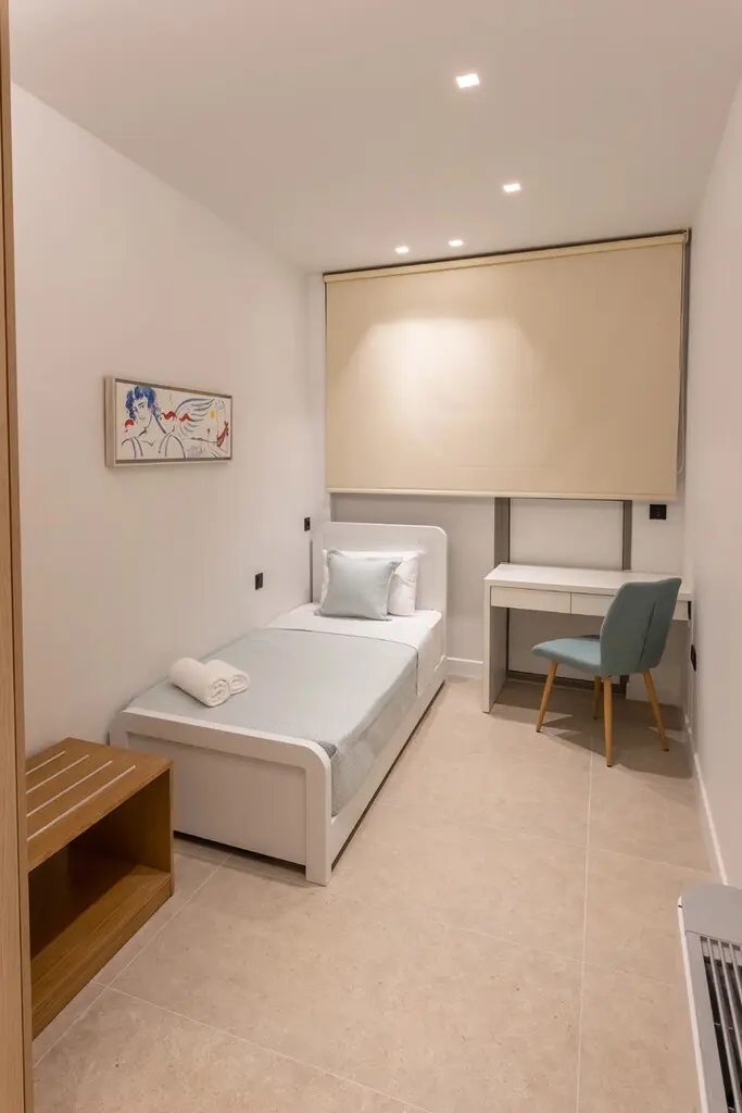 Flat Of 102 M² In Athens