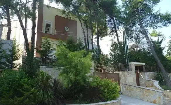 5-bedroom Detached House In Ekali, Greece (320 M²)