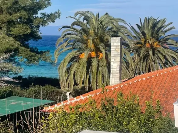 2-bedroom Flat In Kassandra, Greece (55 M²)