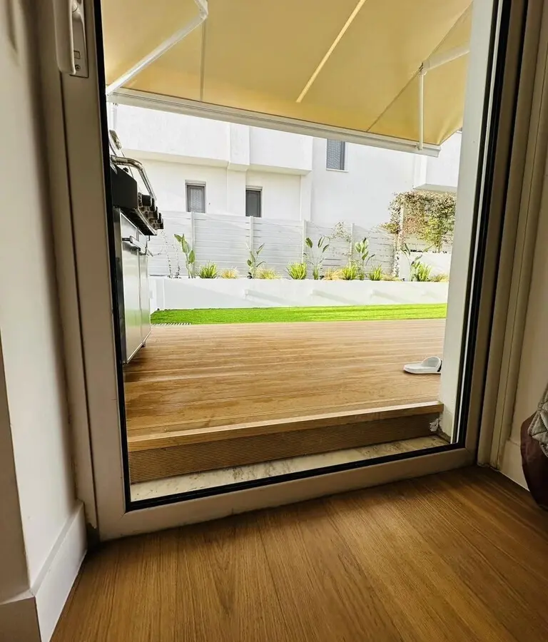 Flat Of 150 M² In Athens