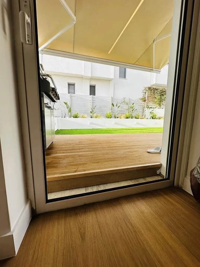 Flat Of 150 M² In Athens