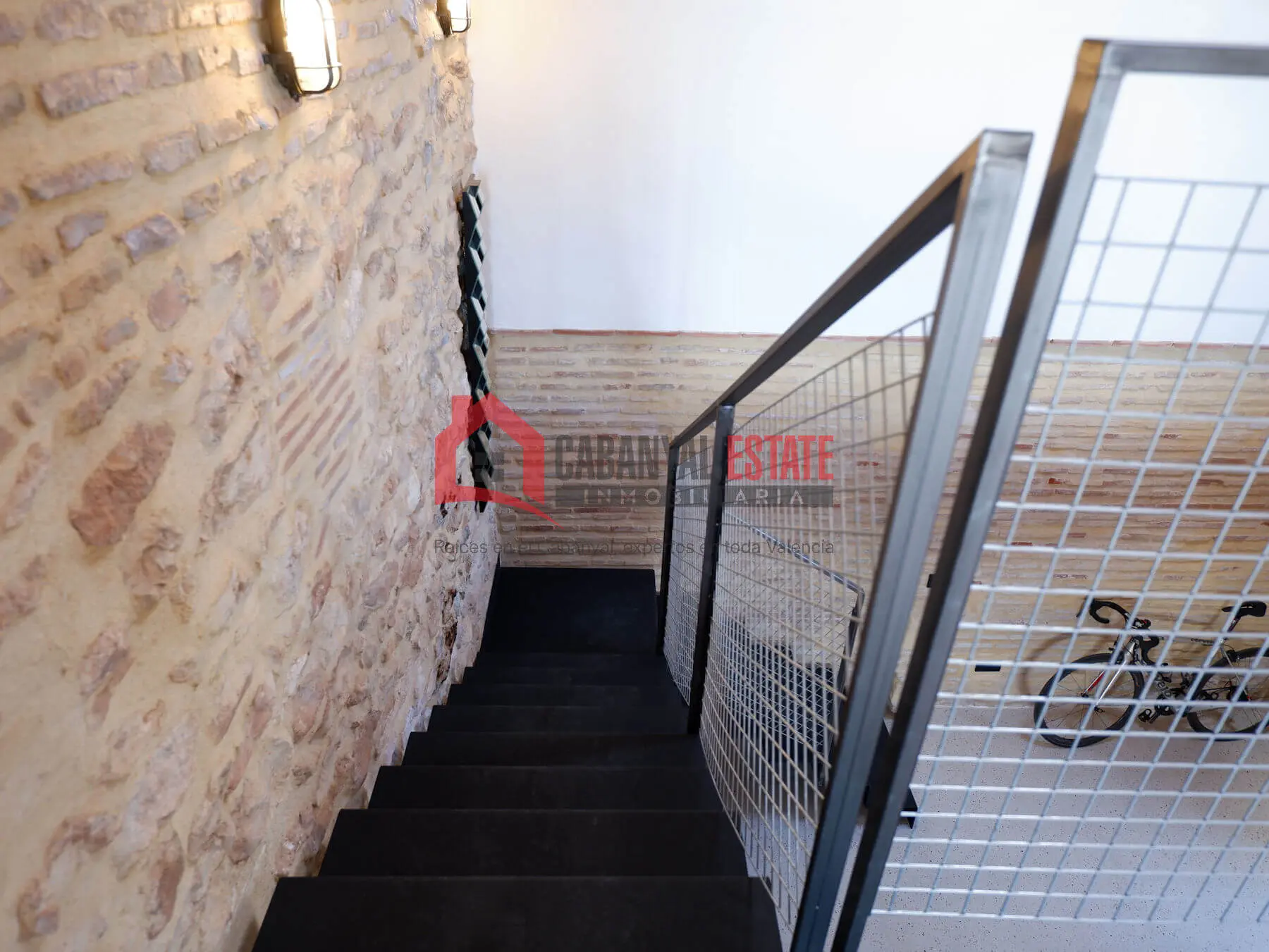 House Of 85 M² In Valencia, Spain