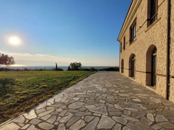 Villa In Nea Propontida, Greece (586 M²)