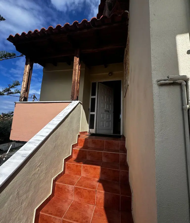 Detached House Of 120 M² In Crete