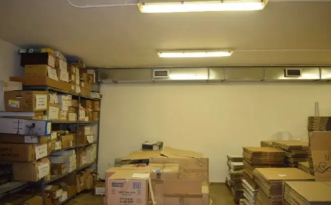 Commercial Property Of 305 M² In The Suburbs Of Thessaloniki
