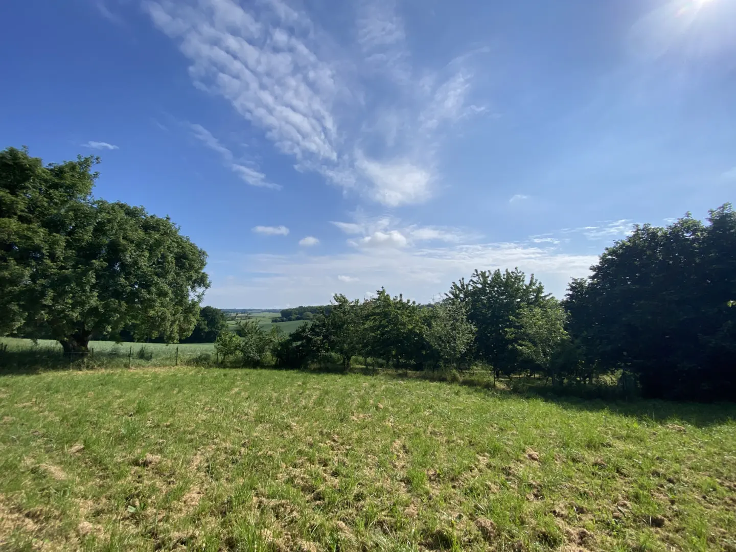 Stone Cottage Of 95 M² With Hamlet Location In Aubeterre Sur Dronne