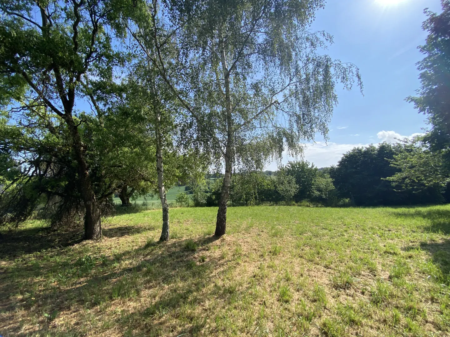 Stone Cottage Of 95 M² With Hamlet Location In Aubeterre Sur Dronne
