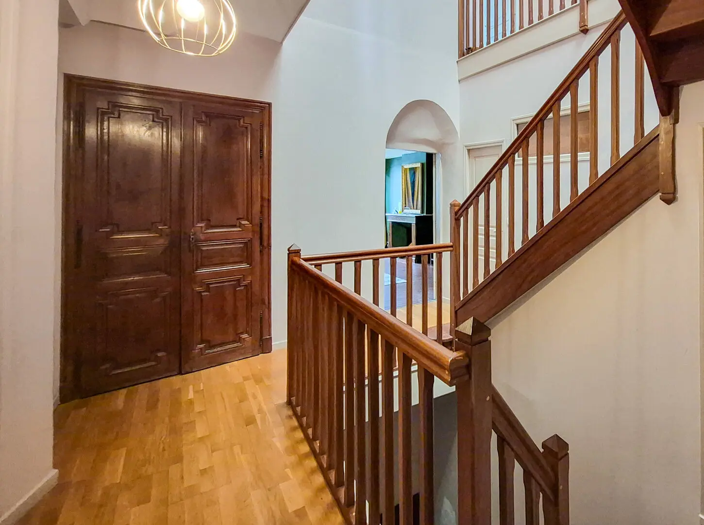 Townhouse Of 150 M² With Courtyard, Outbuilding & Roof Terrace In Mirepoix