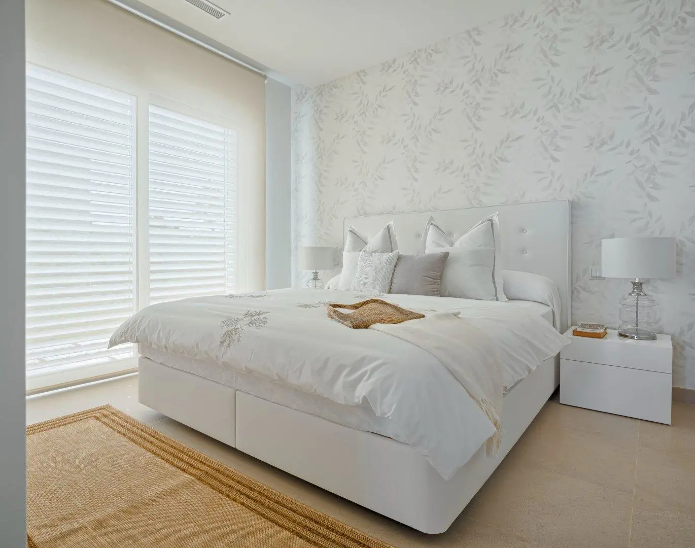 Villa 200 M² In Orihuela, Spain – Mediter Real Estate**title:** 3 Beds Villa 200 M² Orihuela, Spain With Pool