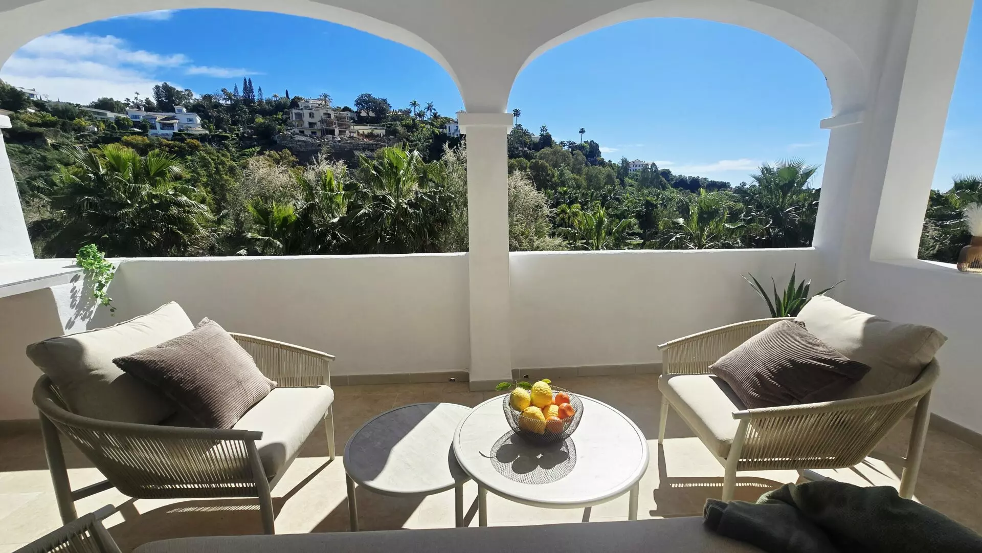 Apartment Of 3 Bedrooms With Lake View In La Quinta Golf, Benahavís.