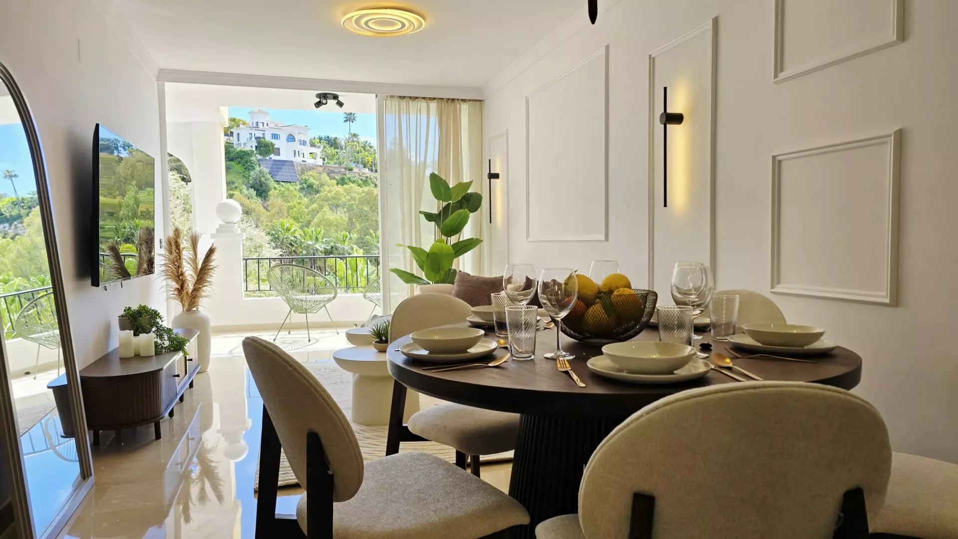 Apartment Of 3 Bedrooms With Lake View In La Quinta Golf, Benahavís.