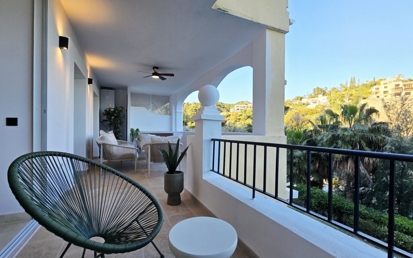 Apartment Of 3 Bedrooms With Lake View In La Quinta Golf, Benahavís.