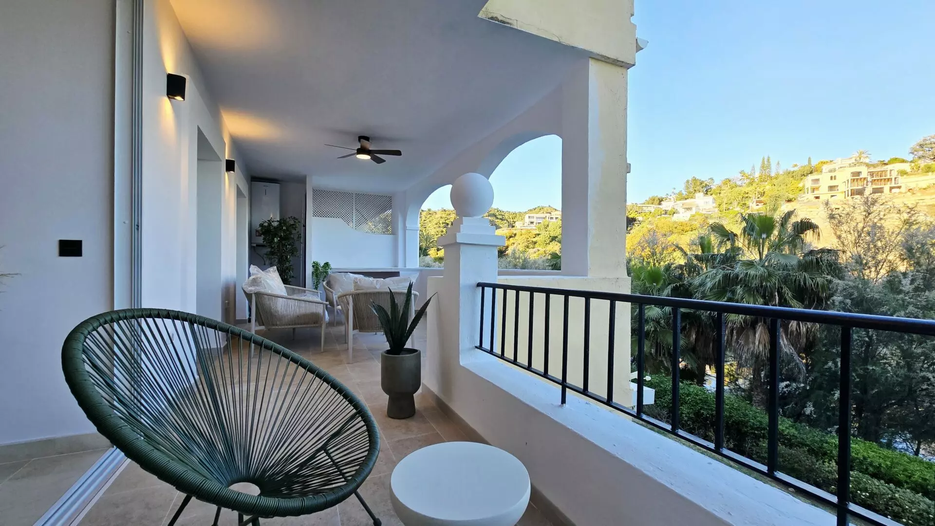 Apartment Of 3 Bedrooms With Lake View In La Quinta Golf, Benahavís.