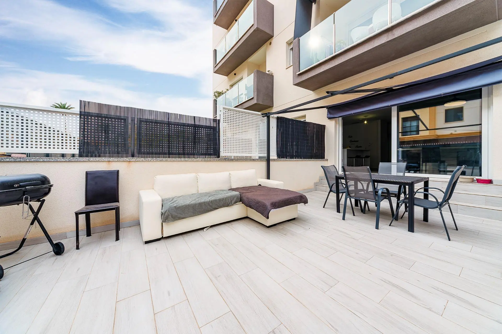 Apartment Of 107 M² In Elche, Spain