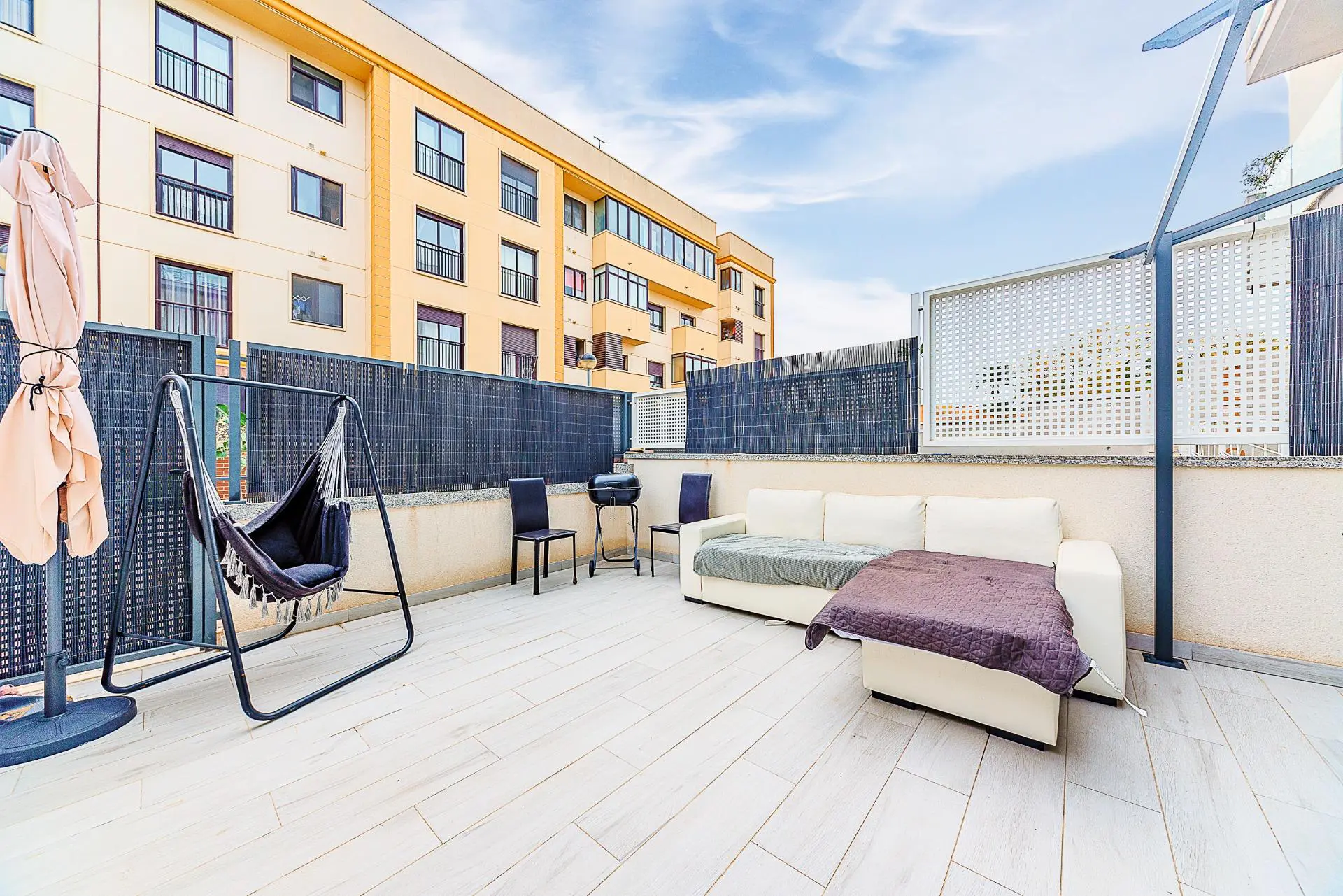 Apartment Of 107 M² In Elche, Spain