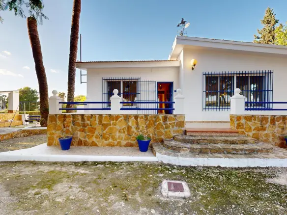 4-bedroom Villa In Orihuela, Spain (277 M²)