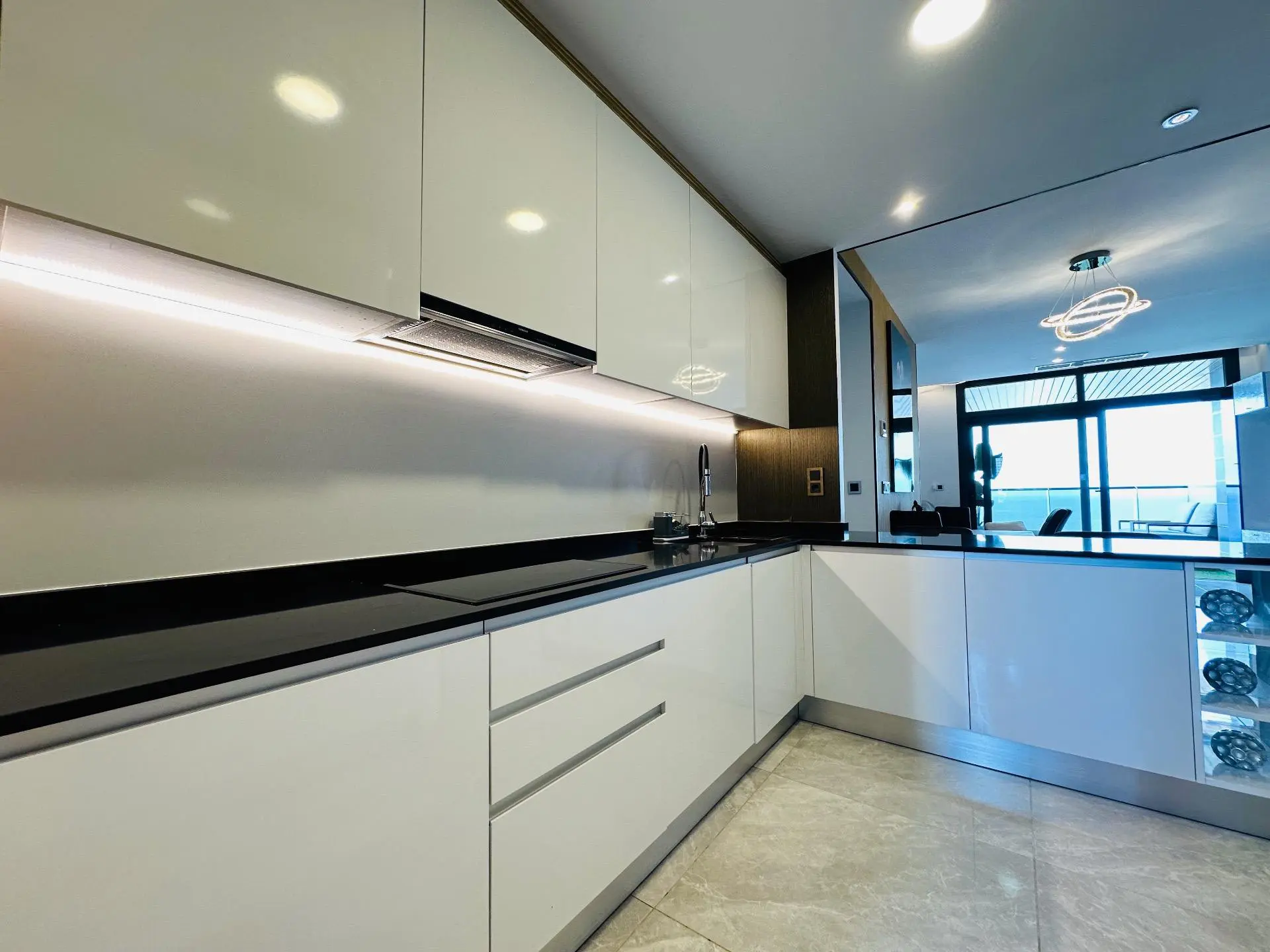 Apartment Of 120 M² In Benidorm, Spain