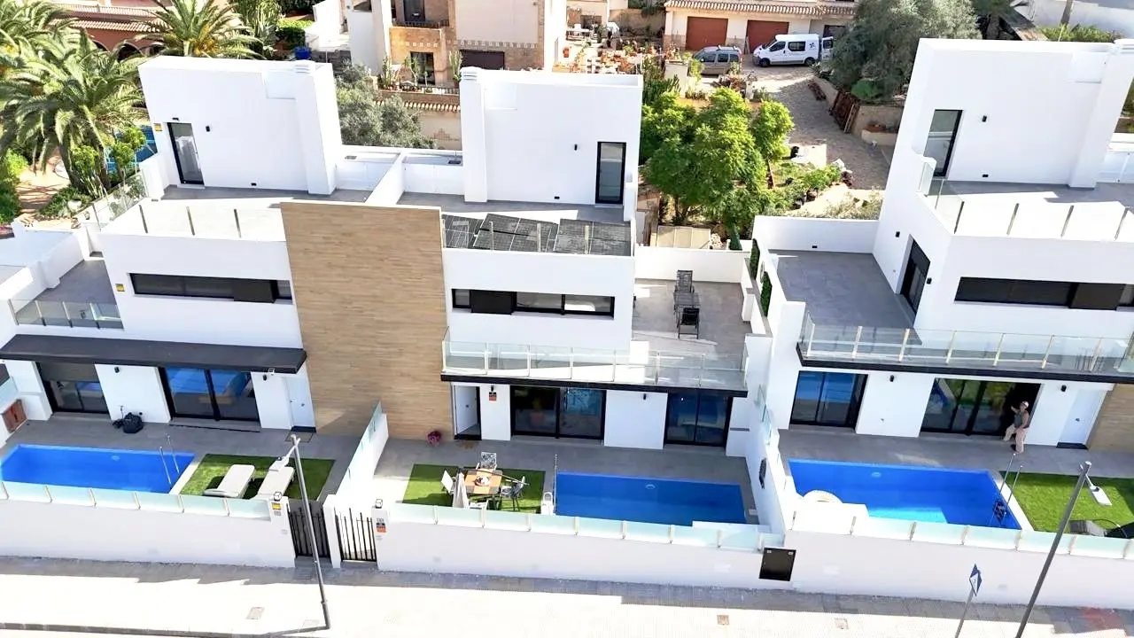 Villa 110 M² In Orihuela Costa, Spain – Mediter Real Estate