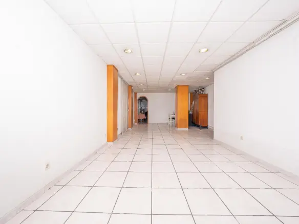 Commercial Unit In Elche, Spain (78 M²)