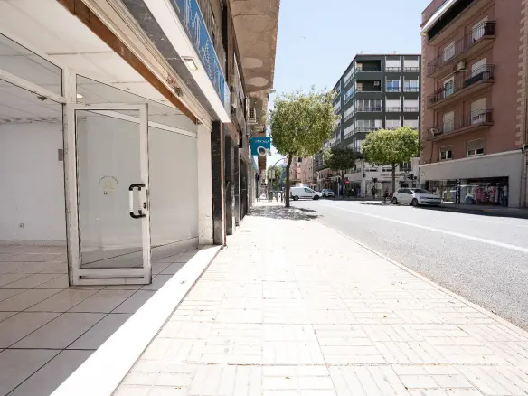 Commercial Unit In Elche, Spain (78 M²)