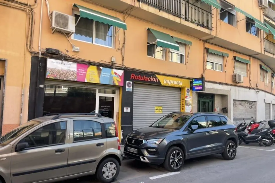 Commercial Unit 136 In Alicante, Spain