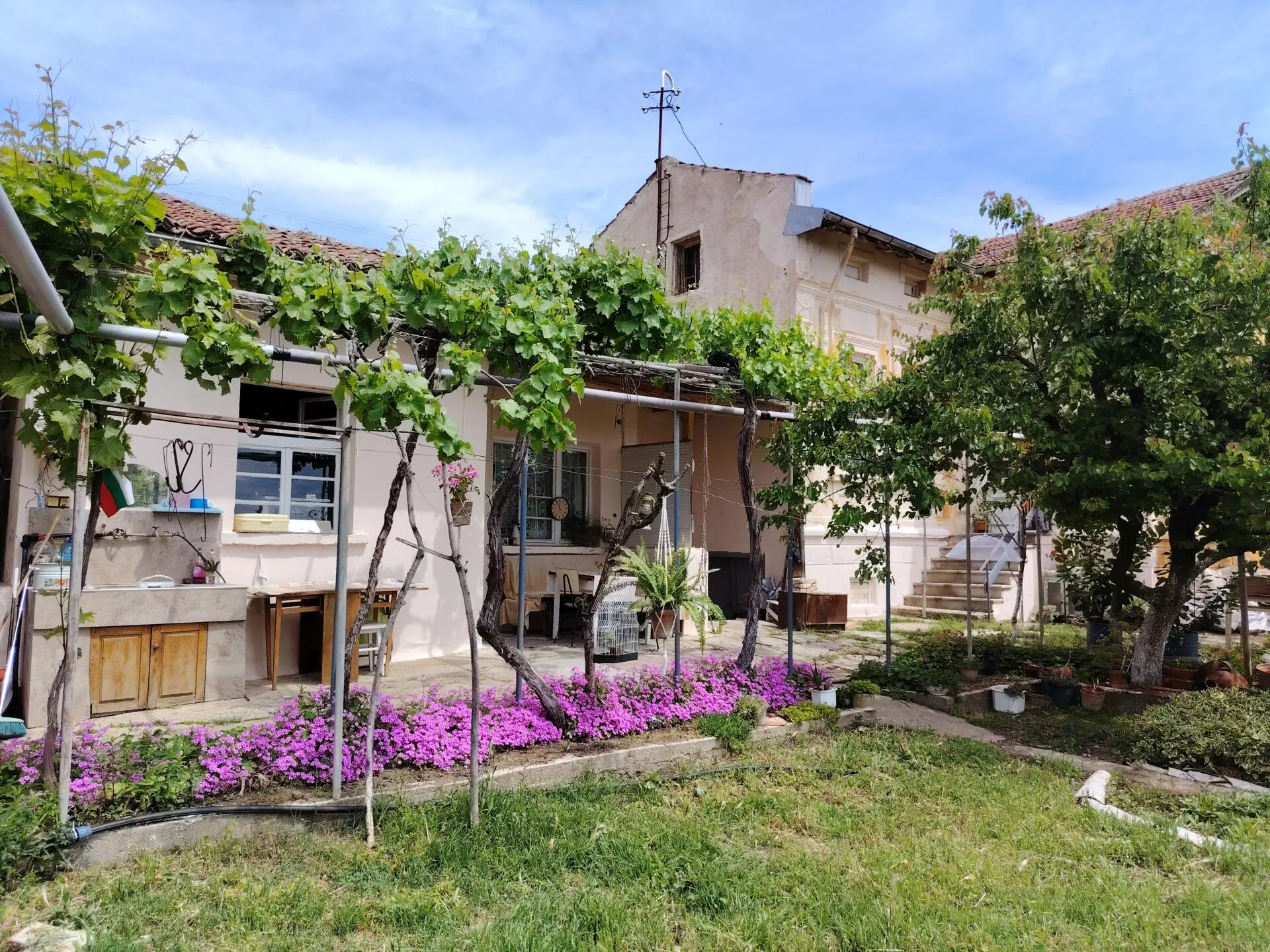 Authentic Property With Business Potential In Dalboki Village, Stara Zagora Region