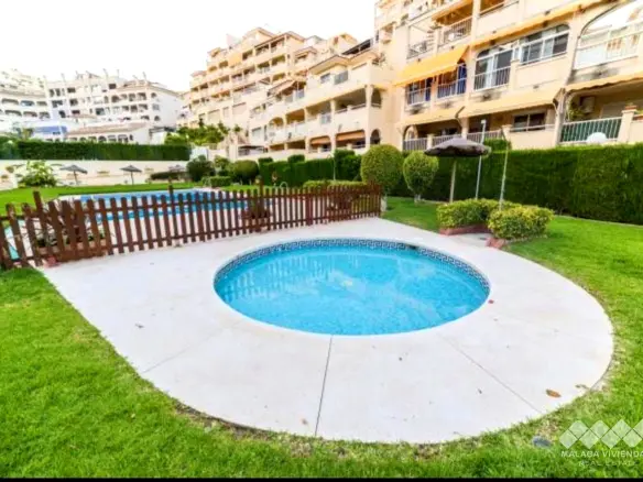 2-bedroom Flat In Benalmádena, Spain (92 M²)