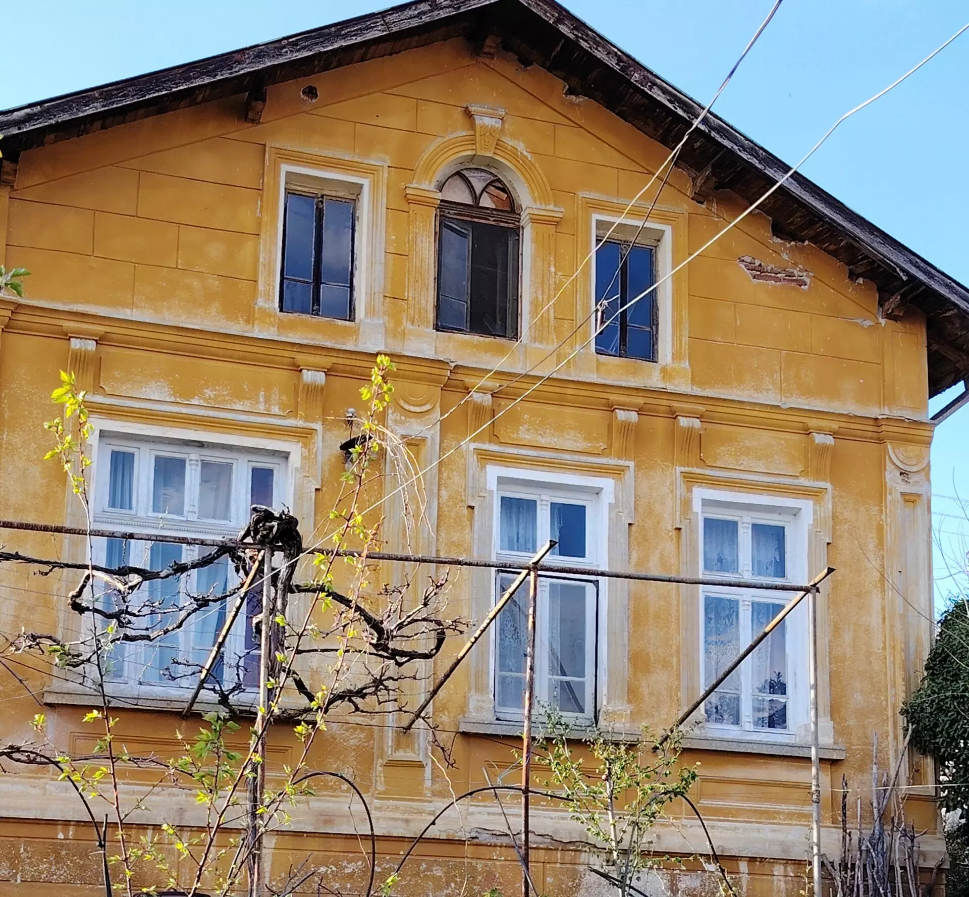 Authentic Property With Business Potential In Dalboki Village, Stara Zagora Region