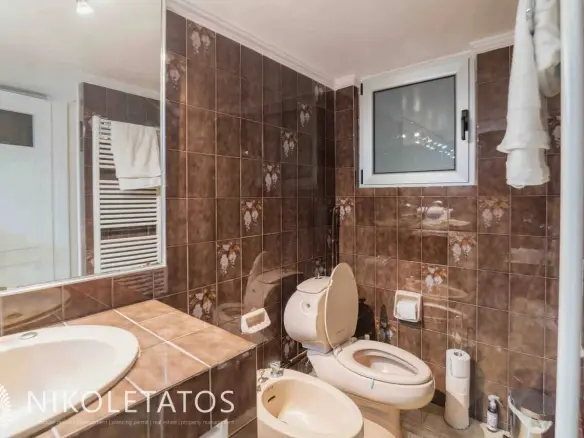 Apartment Of 75 M² With 2 Bedrooms And 1 Bathroom In Athens, Greece