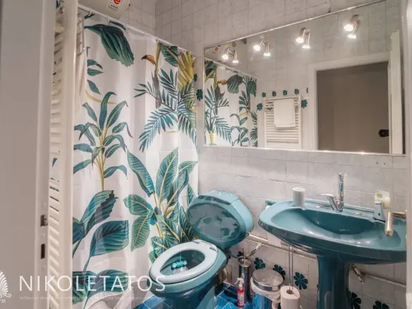 Apartment Of 75 M² With 2 Bedrooms And 1 Bathroom In Athens, Greece