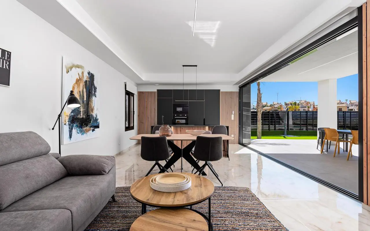 Villa Of 129 M² In Algorfa, Spain