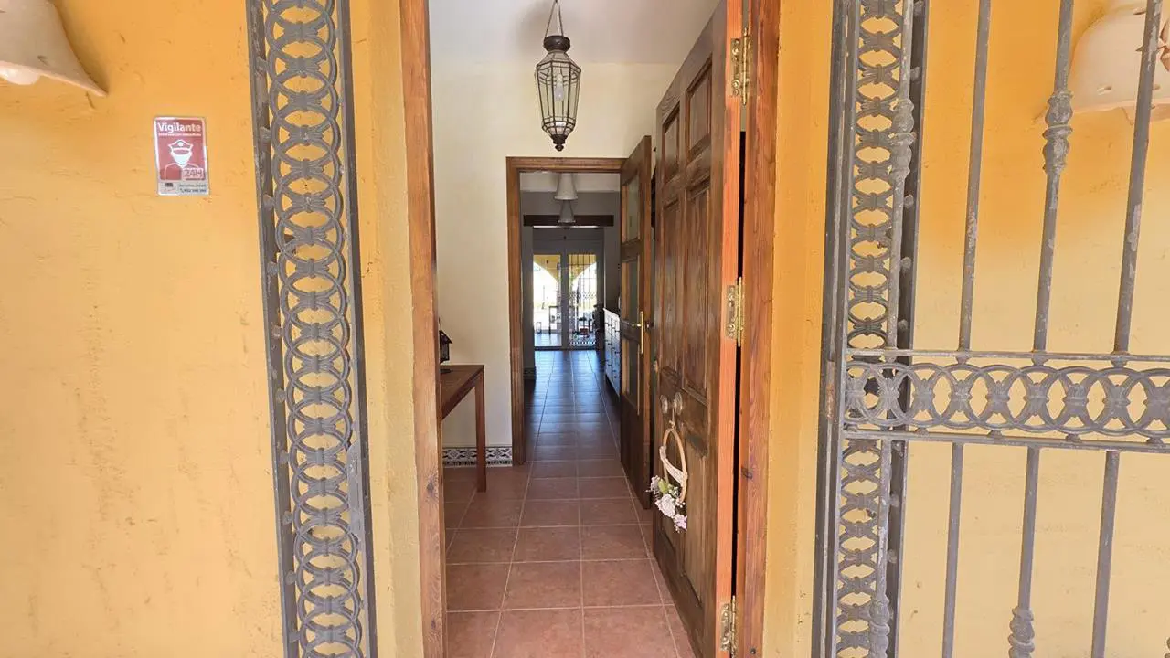 Country House Of 175 M² In Guardamar Del Segura, Spain