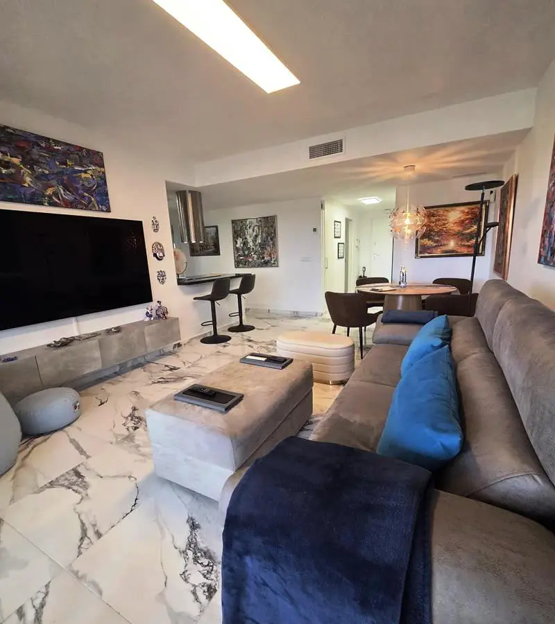 Apartment Of 82 M² In Villamartin, Spain