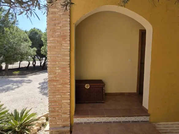 Country House 175 M² In Guardamar Del Segura, Spain