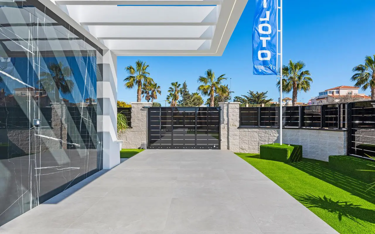 Villa Of 129 M² In Algorfa, Spain