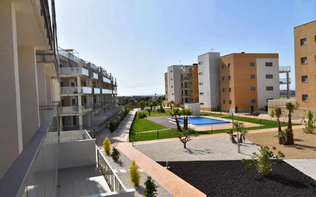 Apartment Of 82 M² In Villamartin, Spain