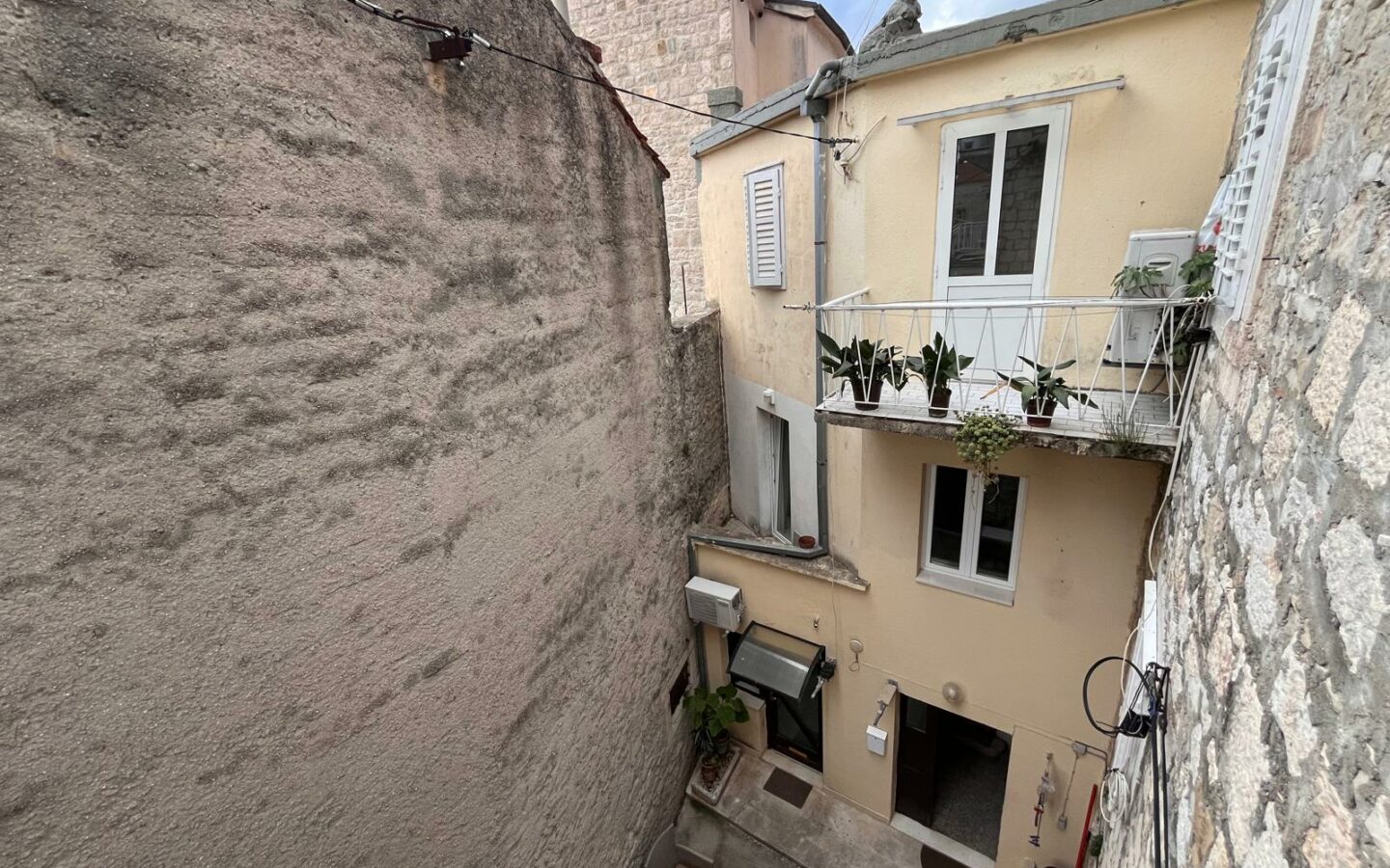Rare Spacious Old Town Property On Kalalarga, Makarska (croatia)